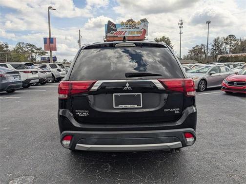 2018 Mitsubishi Outlander SEL