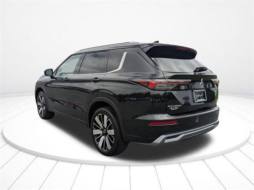 2025 Mitsubishi Outlander SEL 2.5 2WD