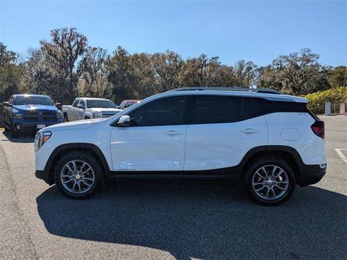 2022 GMC Terrain SLT