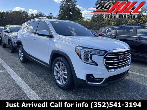 2022 GMC Terrain SLT