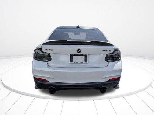 Mineral White Metallic 2019 BMW M240 i