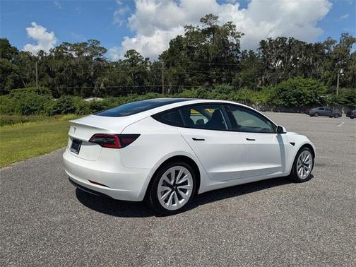 2022 Tesla Model 3 Standard Range