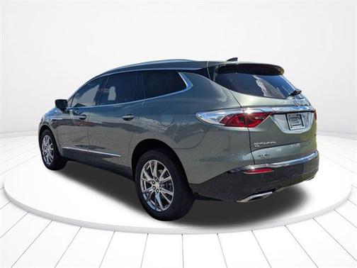2022 Buick Enclave AWD Essence