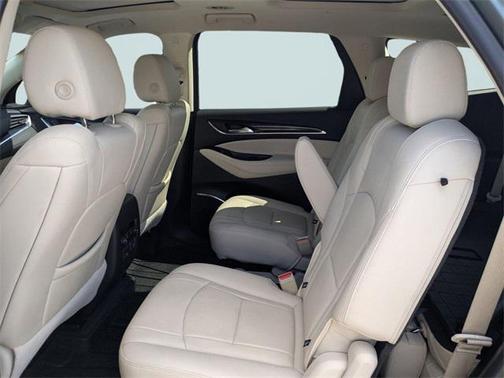 2022 Buick Enclave AWD Essence