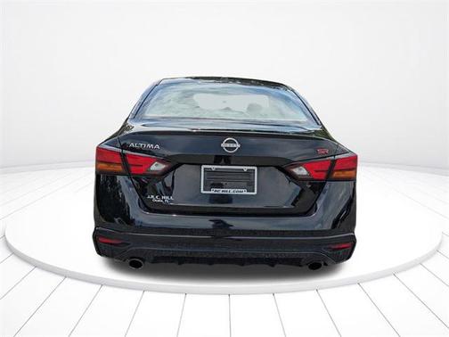 2023 Nissan Altima SR FWD