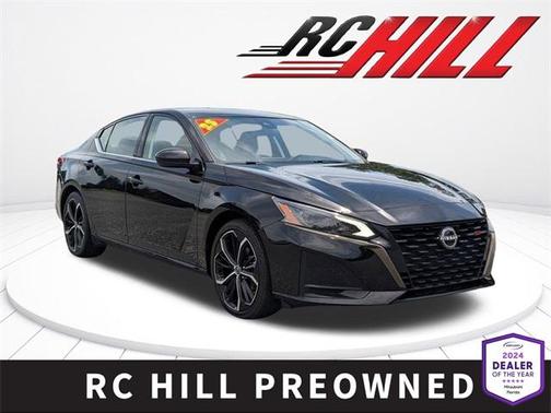 2023 Nissan Altima SR FWD