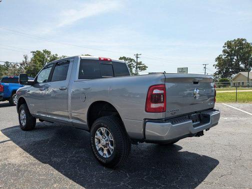 2024 RAM 2500 Laramie Crew Cab 4x4 6'4' Box
