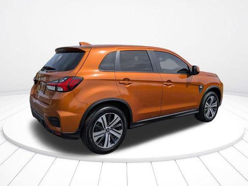 Sunshine Orange Metallic 2021 Mitsubishi Outlander Sport 2.0 ES