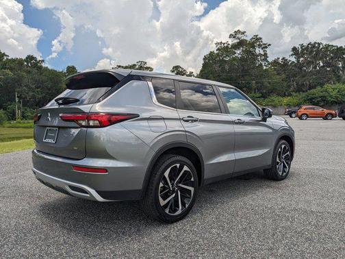 2023 Mitsubishi Outlander SE 2.5 2WD