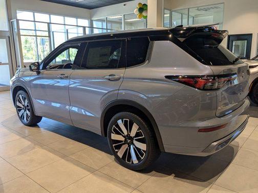 2025 Mitsubishi Outlander SEL 2.5 2WD