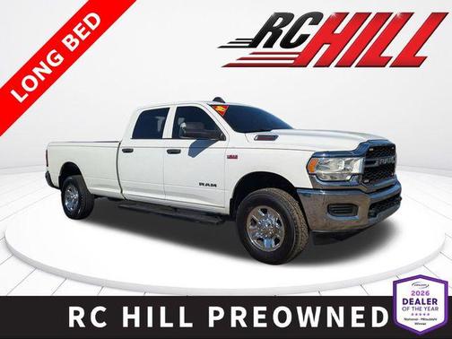 Bright White Clearcoat 2019 RAM 2500 Tradesman Crew Cab 4x4 8' Box