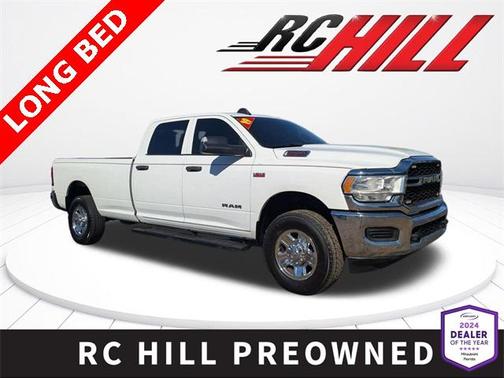 2019 RAM 2500 Tradesman Crew Cab 4x4 8' Box