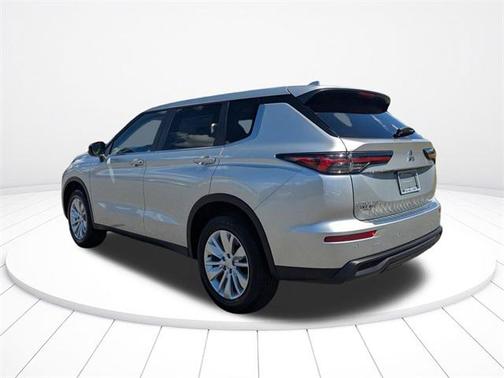 2025 Mitsubishi Outlander ES 2.5 2WD