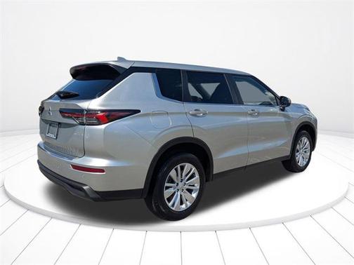 2025 Mitsubishi Outlander ES 2.5 2WD