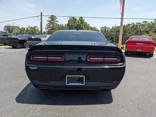 2017 Dodge Challenger R/T