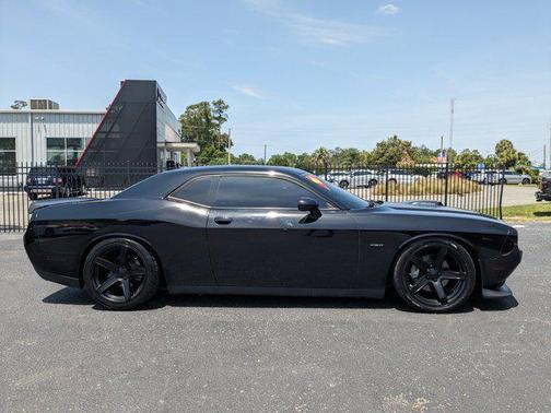 2017 Dodge Challenger R/T