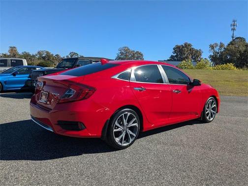 2019 Honda Civic Touring