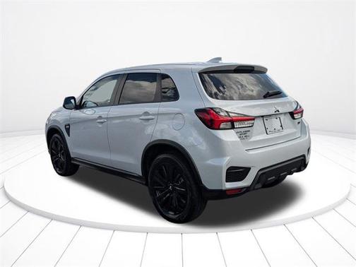 2025 Mitsubishi Outlander Sport 2.0 LE