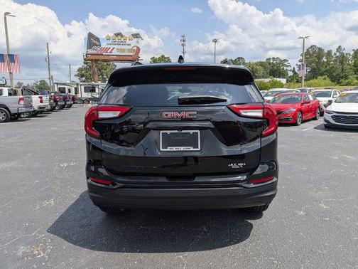 Ebony Twilight Metallic 2022 GMC Terrain SLT