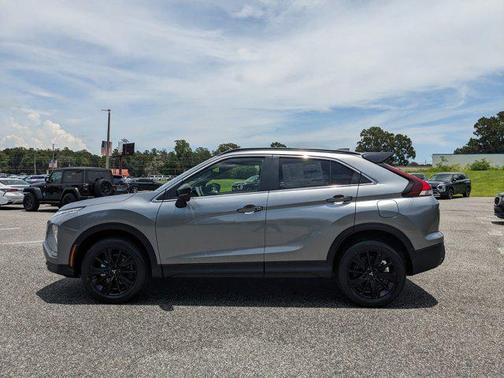 2025 Mitsubishi Eclipse Cross SE