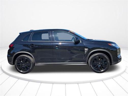 2025 Mitsubishi Outlander Sport 2.0 LE