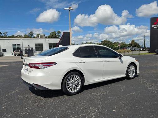 2019 Toyota Camry XLE