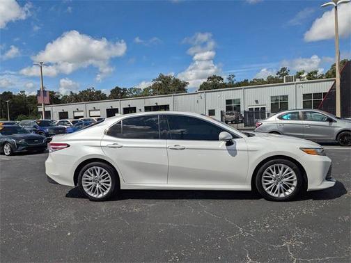 2019 Toyota Camry XLE