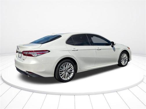 2019 Toyota Camry XLE