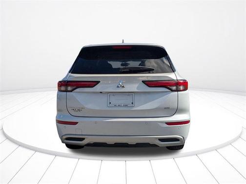 2023 Mitsubishi Outlander SEL 2.5 2WD