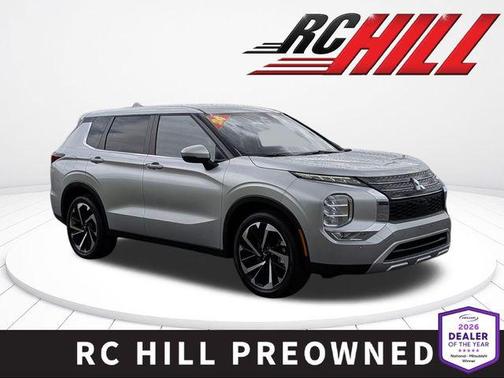 Alloy Silver Metallic 2024 Mitsubishi Outlander SE