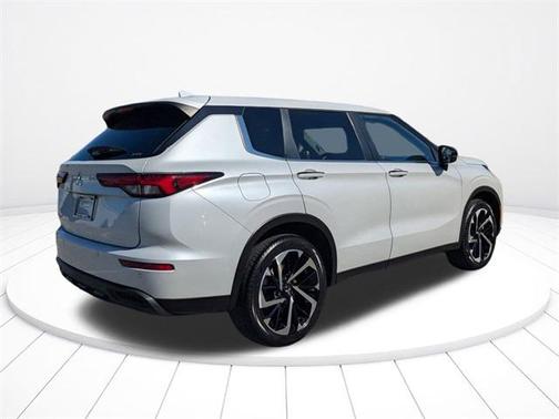 2022 Mitsubishi Outlander ES 2.5 S-AWC
