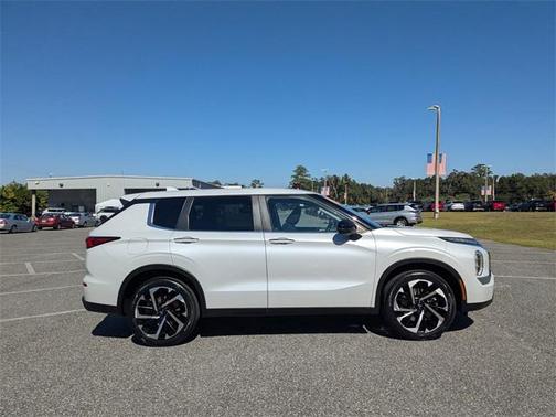 2022 Mitsubishi Outlander ES 2.5 S-AWC