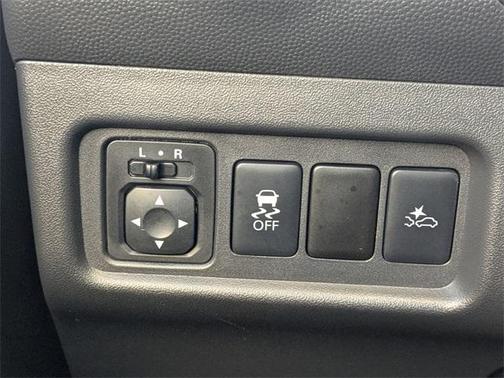 2022 Mitsubishi Mirage ES