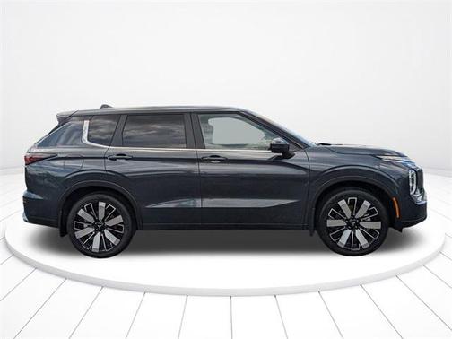 2025 Mitsubishi Outlander SE 2.5 2WD