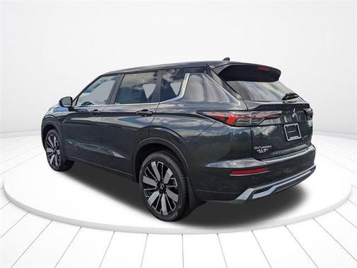 2025 Mitsubishi Outlander SE 2.5 2WD