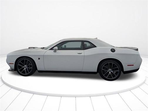 2016 Dodge Challenger R/T Scat Pack