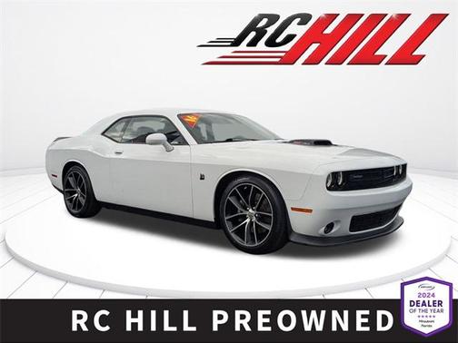 2016 Dodge Challenger R/T Scat Pack