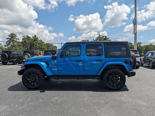 2022 Jeep Wrangler Unlimited 4xe Sahara