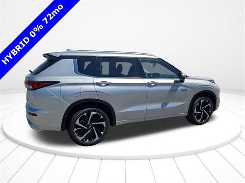 2025 Mitsubishi Outlander PHEV SEL