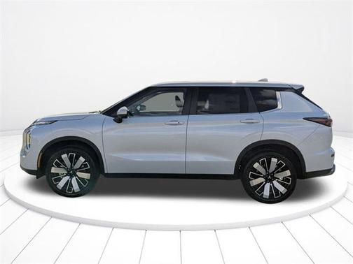 2025 Mitsubishi Outlander SE 2.5 2WD