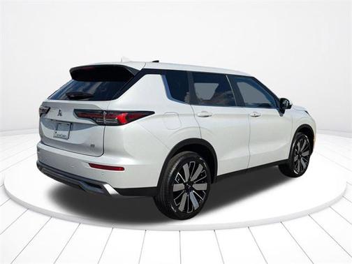 2025 Mitsubishi Outlander SE 2.5 2WD