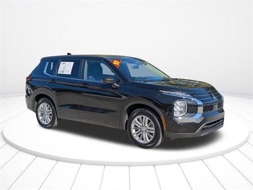 2023 Mitsubishi Outlander ES 2.5 2WD