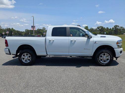 2024 RAM 2500 Laramie Crew Cab 4x4 6'4' Box