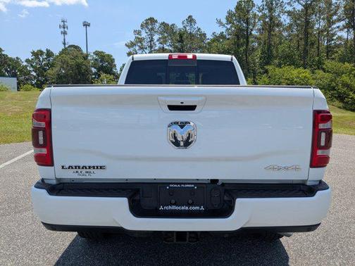 2024 RAM 2500 Laramie Crew Cab 4x4 6'4' Box