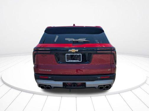 Radiant Red Tintcoat 2024 Chevrolet Traverse LT