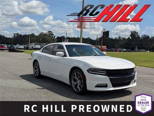 2017 Dodge Charger SXT
