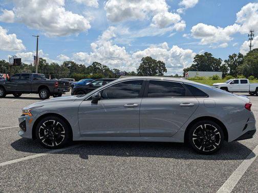 2024 Kia K5 GT-Line