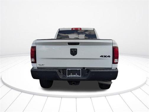 2022 RAM 1500 Classic Warlock Quad Cab 4x4 6'4' Box