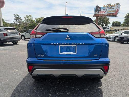Octane Blue Metallic 2022 Mitsubishi Eclipse Cross SE