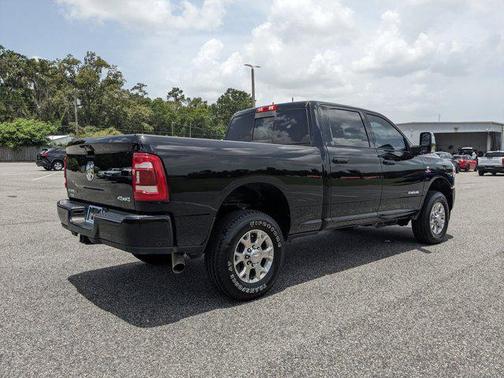 2024 RAM 2500 Laramie Crew Cab 4x4 6'4' Box